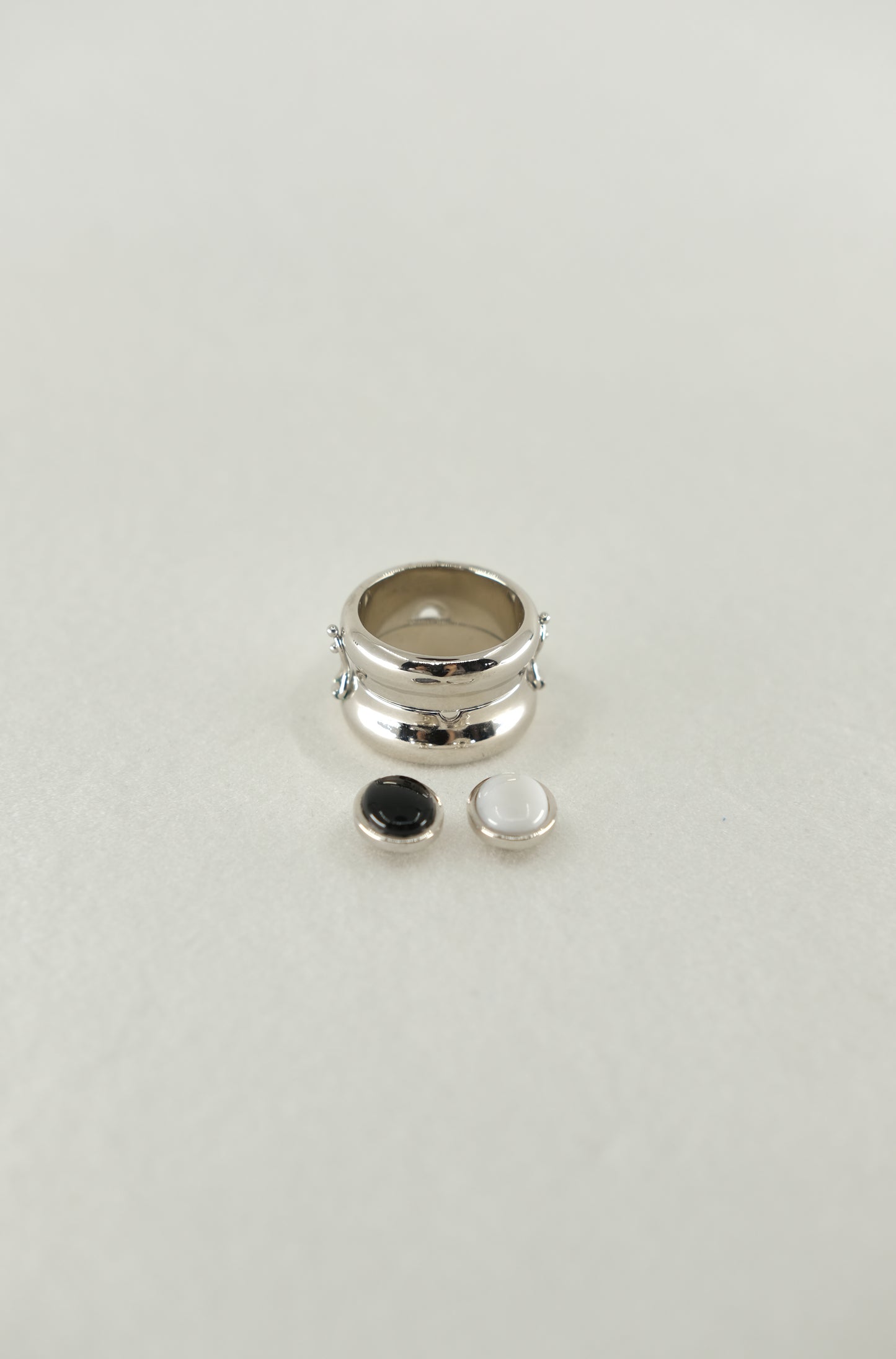 Reflection of Narcissism . 'Transfer ' Ring