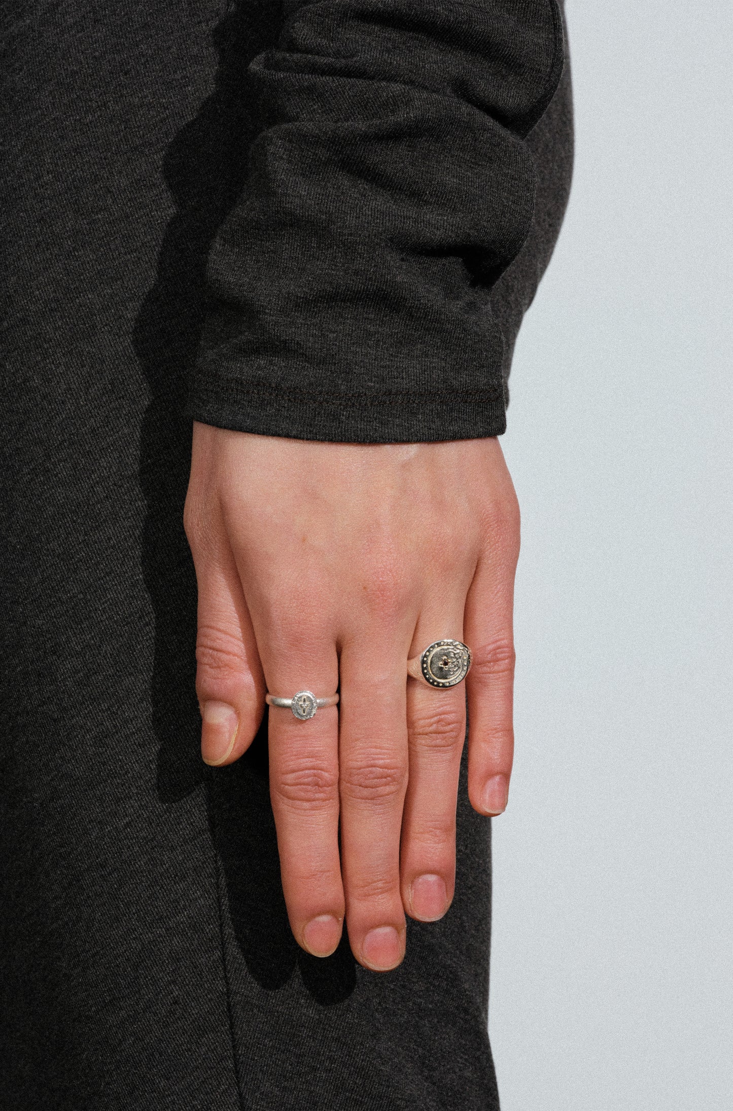Gone with the Wind Collection . Sign Ring