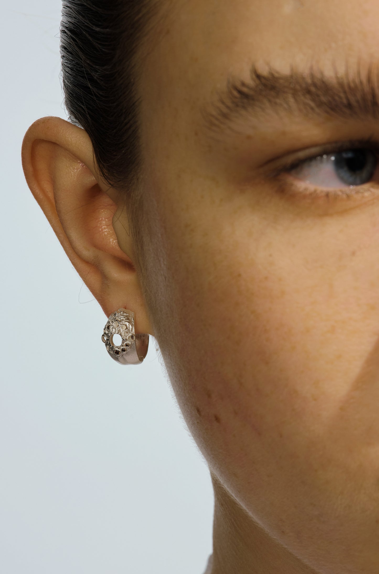 Gone with the Wind . Disintegrate Stone Earloop