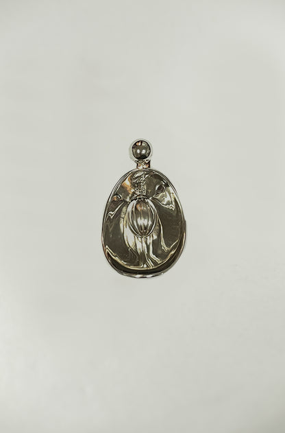 Reflection of Narcissism . 'Self-Reflection' Earring