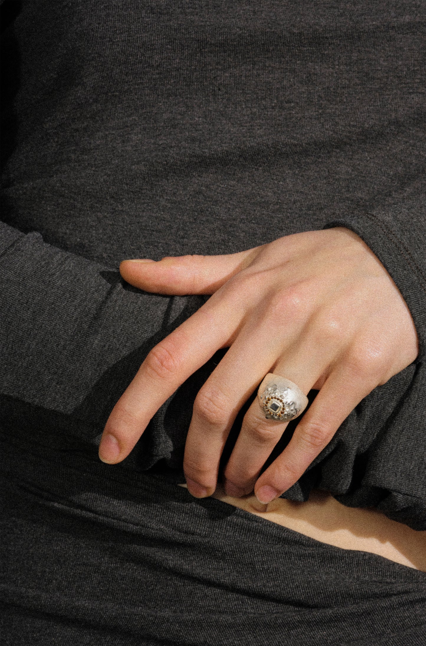 Gone with the Wind . Gravel Quicksand Ring