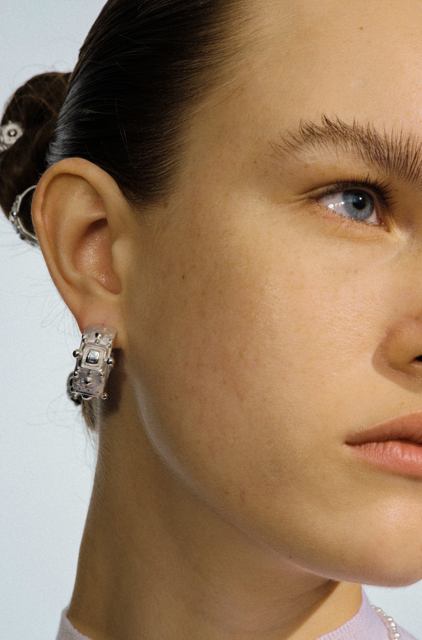 Gone with the Wind . Arched Blur Earring