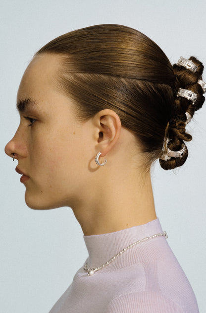 Gone with the Wind . Holding Earring